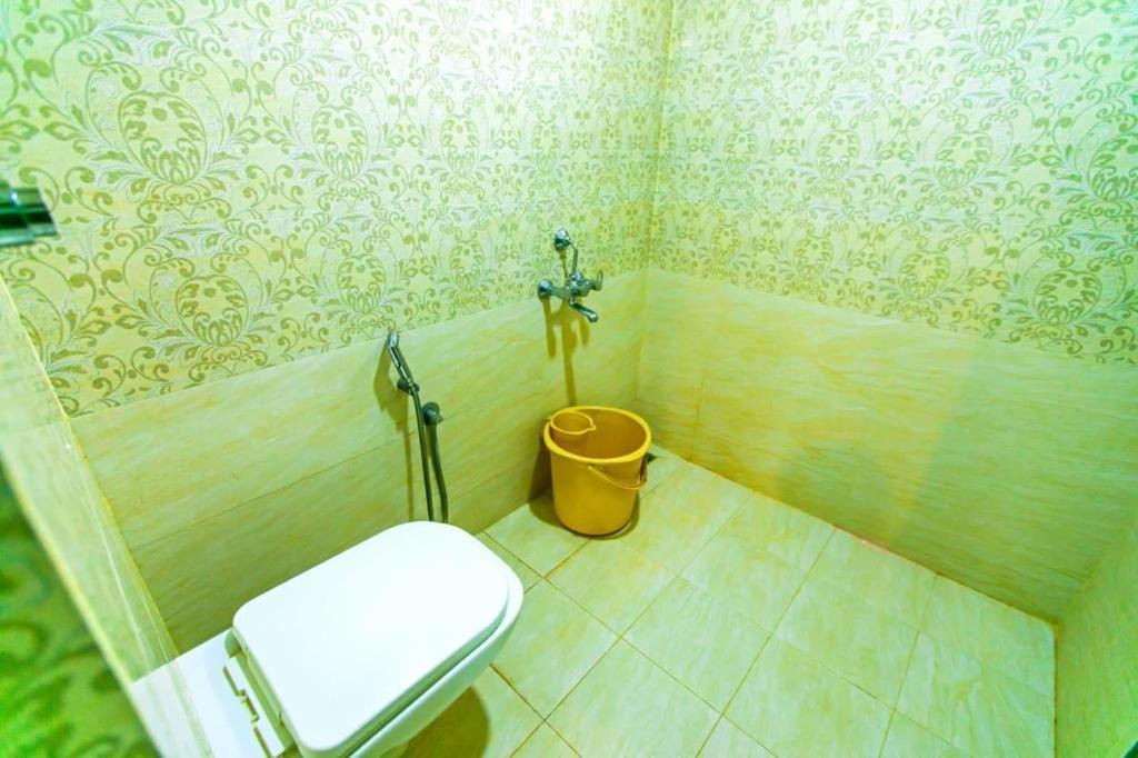 Dreamland Retreat With Swimming Pool Apartamento Kottakuppam Exterior foto