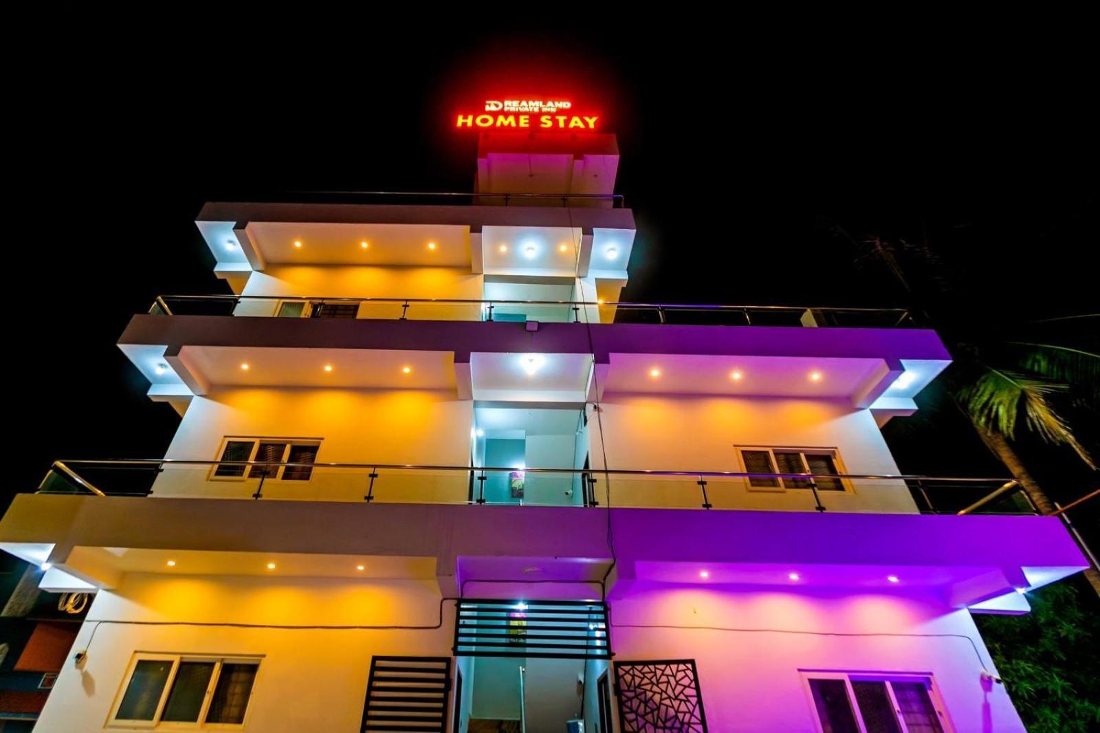 Dreamland Retreat With Swimming Pool Apartamento Kottakuppam Exterior foto